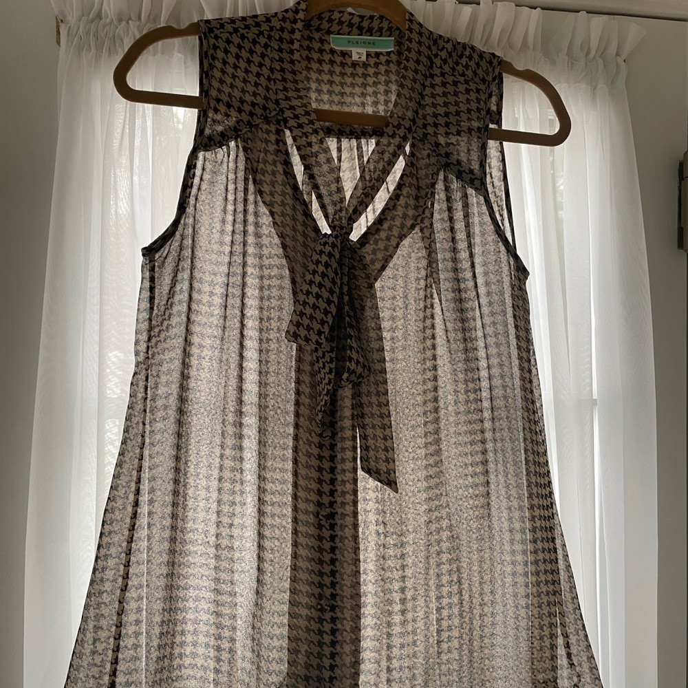 Pleione blouse